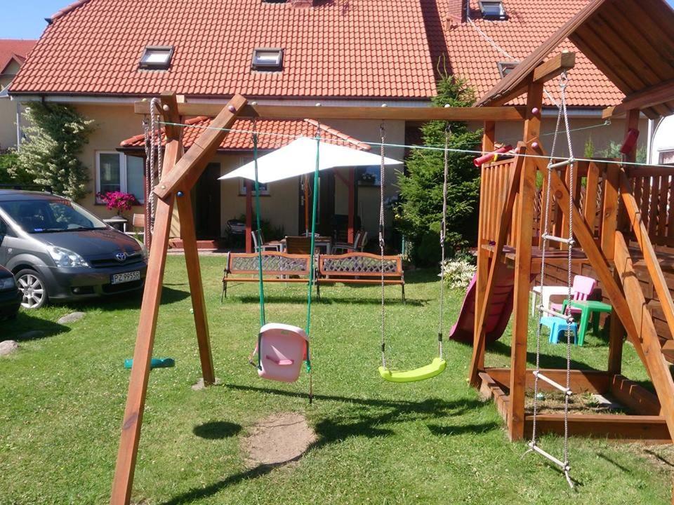 Dom Goscinny Kavera Dziwnówek 外观 照片